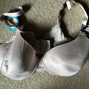40 DD Bra